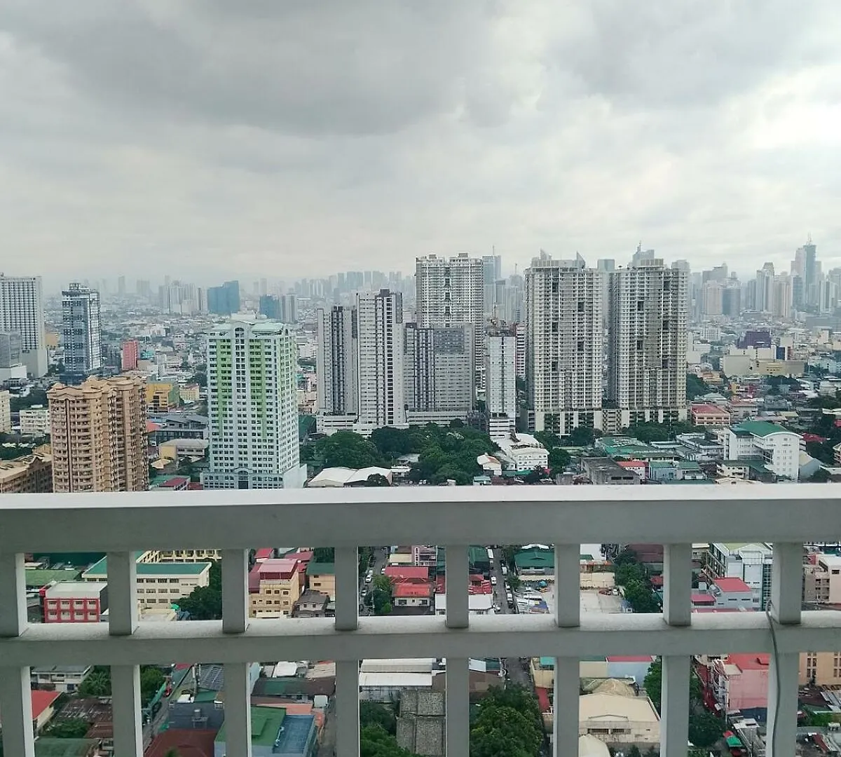 Joyvista Manor With Sunrise Balcony Free Wi-Fi Apartment Manila